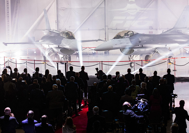 Slovakias first two F-16s formally presented to Slovakias deputy prime minister and minister of defense, Robert Kalik, in a ceremony.